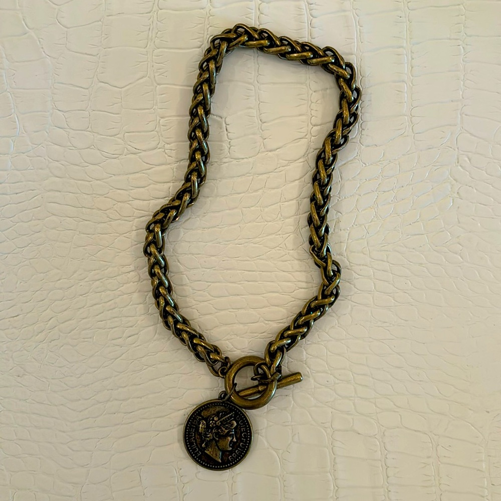 GOLD Chunky Chain Necklace Coin